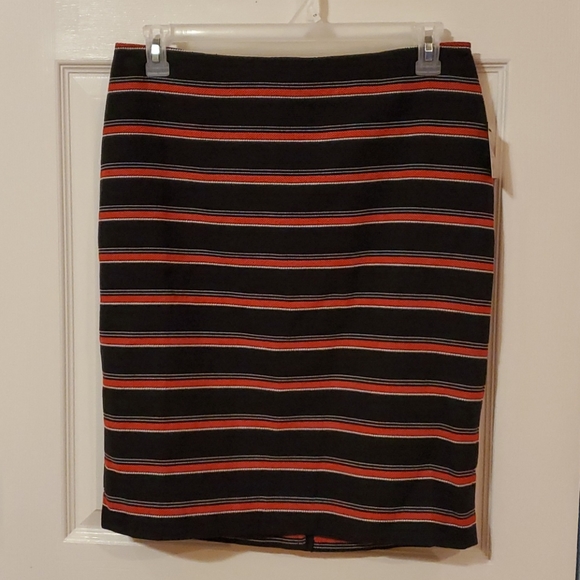 Liz Claiborne Dresses & Skirts - Liz Claiborne Career skirt size 12